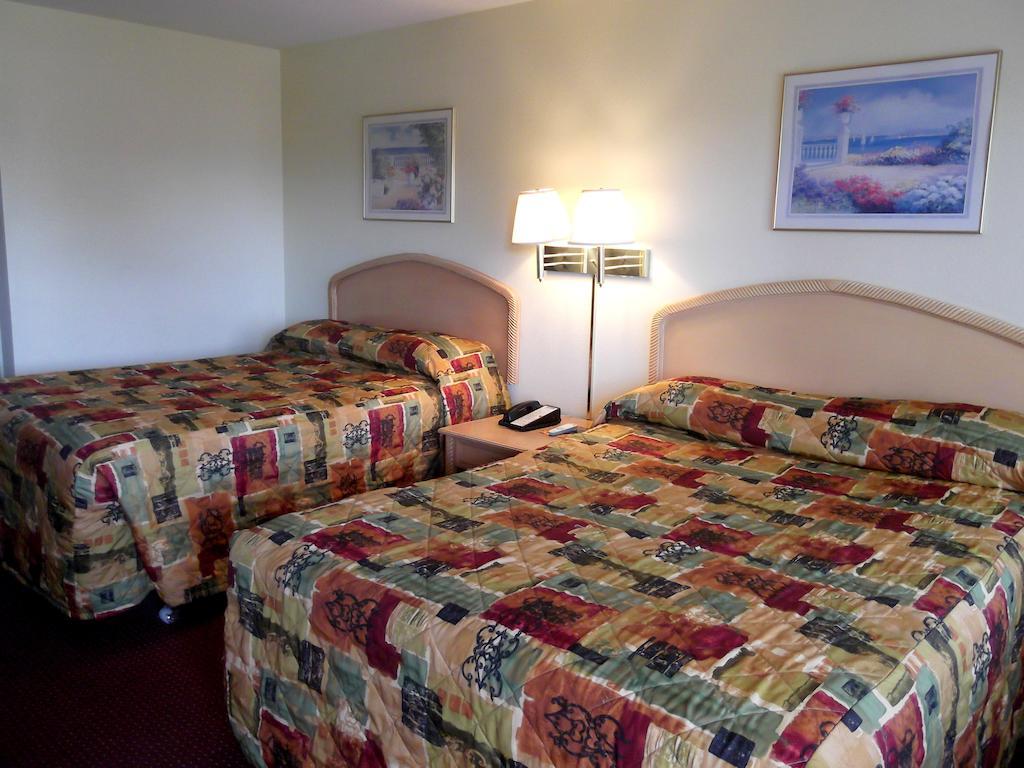 Relax Inn & Suites El Cajon Buitenkant foto