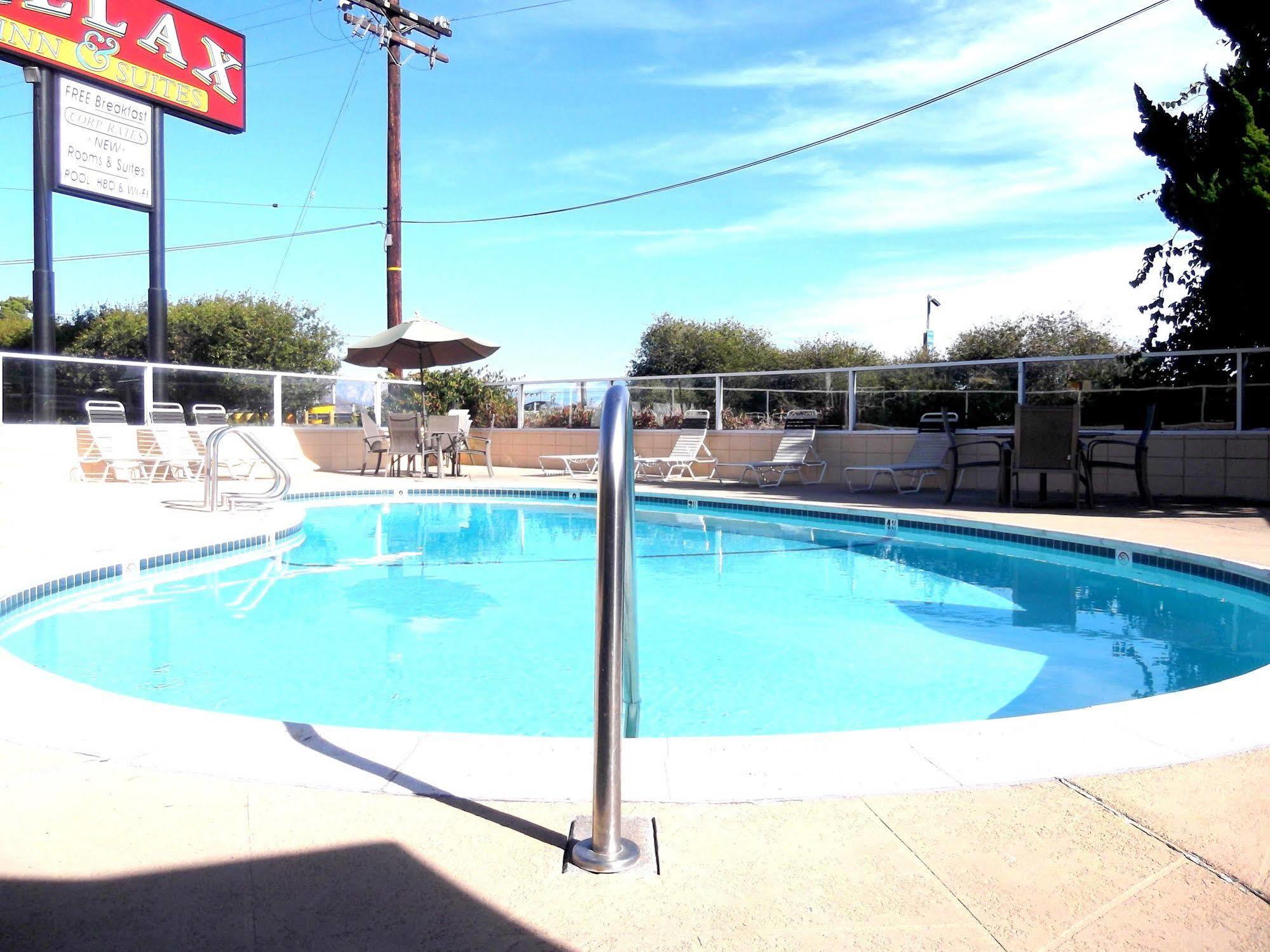 Relax Inn & Suites El Cajon Buitenkant foto